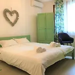 Dimitrovi - Peaceful Near With Garden, Sarafovo 4* Μπουργκάς