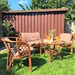 Dimitrovi - Peaceful Near With Garden, Sarafovo Πανσιόν 4*