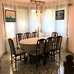 Dimitrovi - Peaceful Near With Garden, Sarafovo Μπουργκάς
