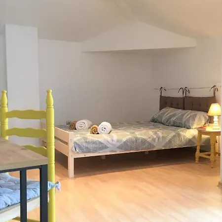 Dimitrovi - Peaceful Near With Garden, Sarafovo 4*