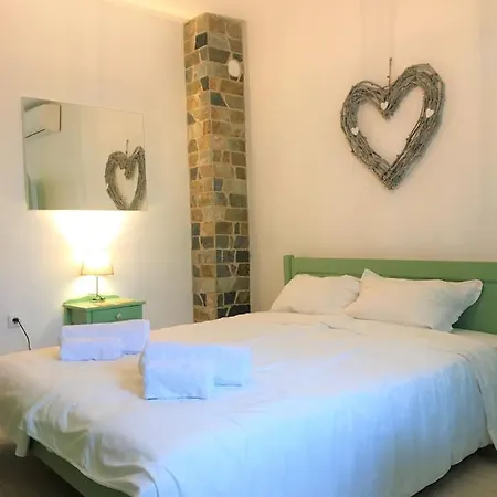 Dimitrovi - Peaceful Near With Garden, Sarafovo 4* Burgas