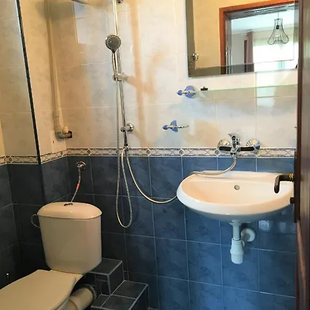 Guest house Dimitrovi - Peaceful Near With Garden, Sarafovo 4*