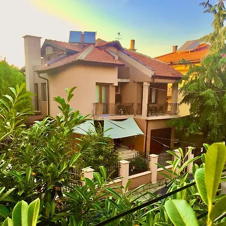 Guest house за гости димитрови *