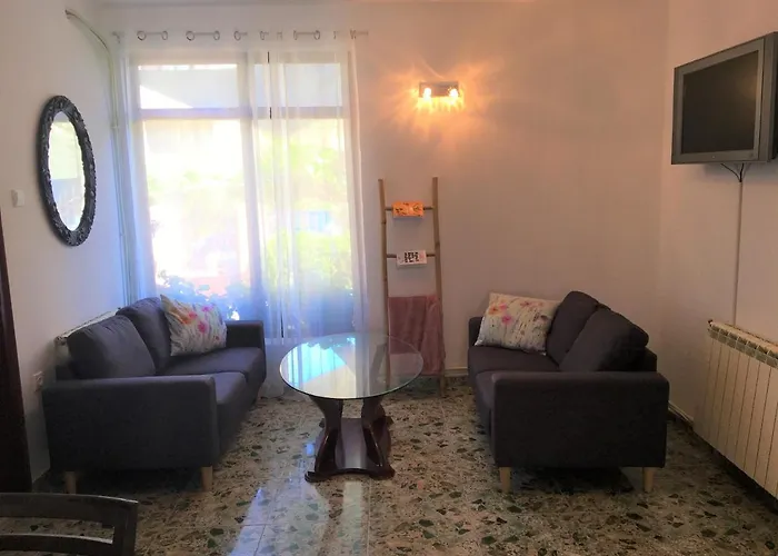 за гости димитрови 3* Бургас