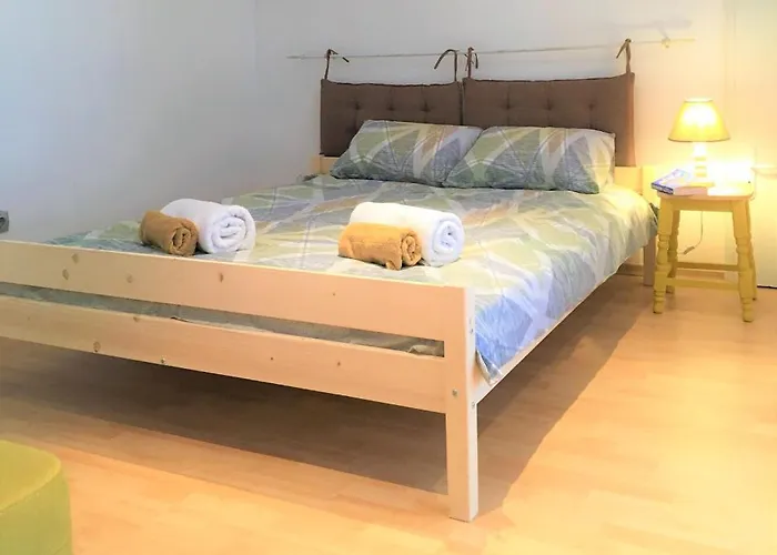 за гости димитрови 3* Burgas City