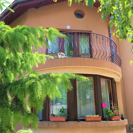 Dimitrovi - Peaceful Near With Garden, Sarafovo 3*