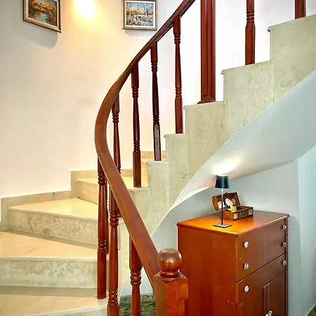 Gasthuis Dimitrovi - Peaceful Near With Garden, Sarafovo 3*