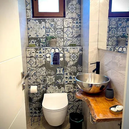 Dimitrovi - Peaceful Near With Garden, Sarafovo 3*